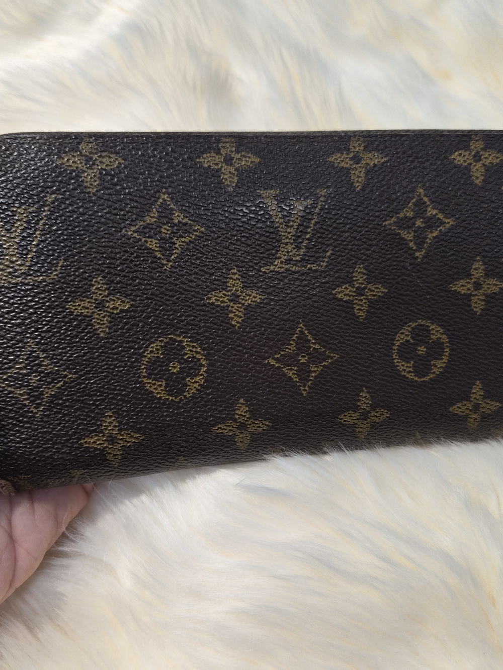 Louis Vuitton Monogram Canvas Zippy Wallet - Brown - Picture 2 of 10